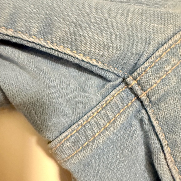 Torrid sz 14 super soft cropped jeggings. - Picture 5 of 5